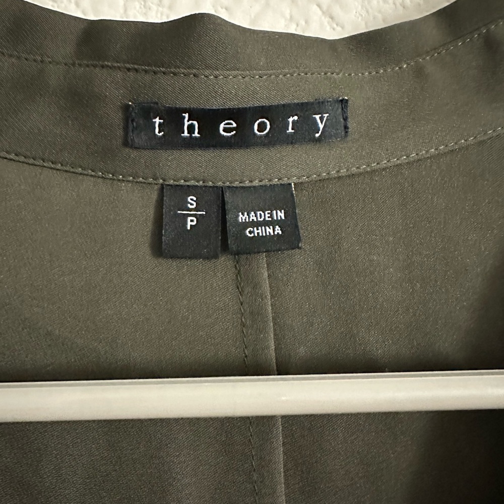 Theory Collared Tank Top - Picture 3 of 3